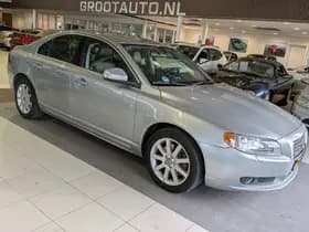 Volvo S80 thumbnail 1