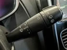 Renault Clio thumbnail 14