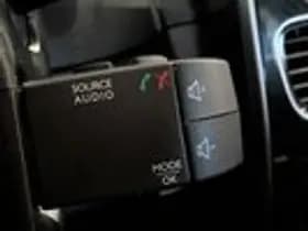 Renault Clio thumbnail 15