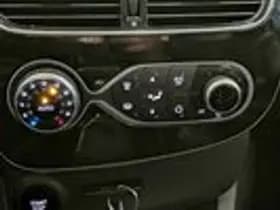 Renault Clio thumbnail 21