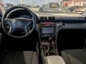 Mercedes-Benz C-Klasse thumbnail 8