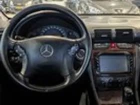 Mercedes-Benz C-Klasse thumbnail 9