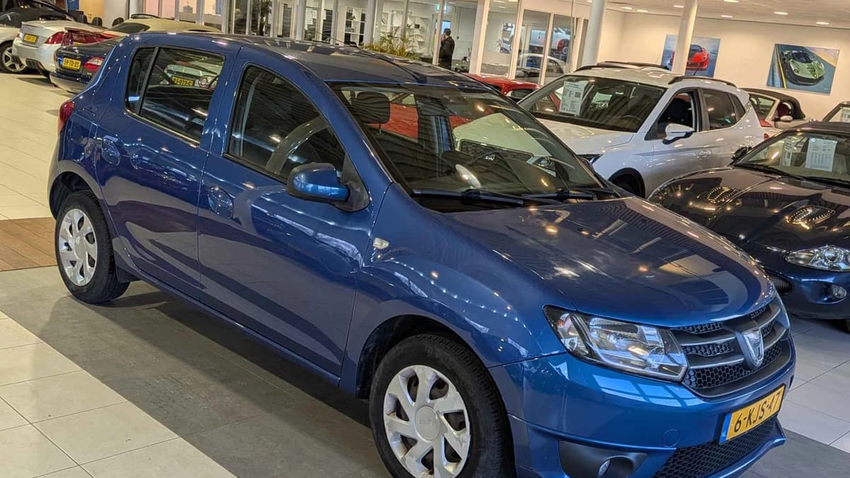 Dacia Sandero — foto 1