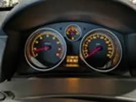 Opel Astra thumbnail 12