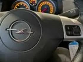 Opel Astra thumbnail 14