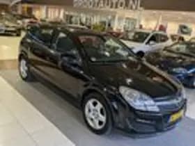 Opel Astra thumbnail 18