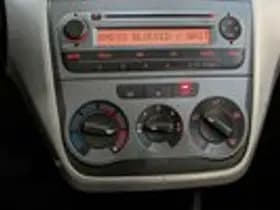 Fiat Grande Punto thumbnail 15