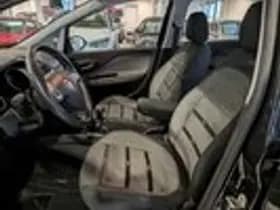 Fiat Punto thumbnail 6