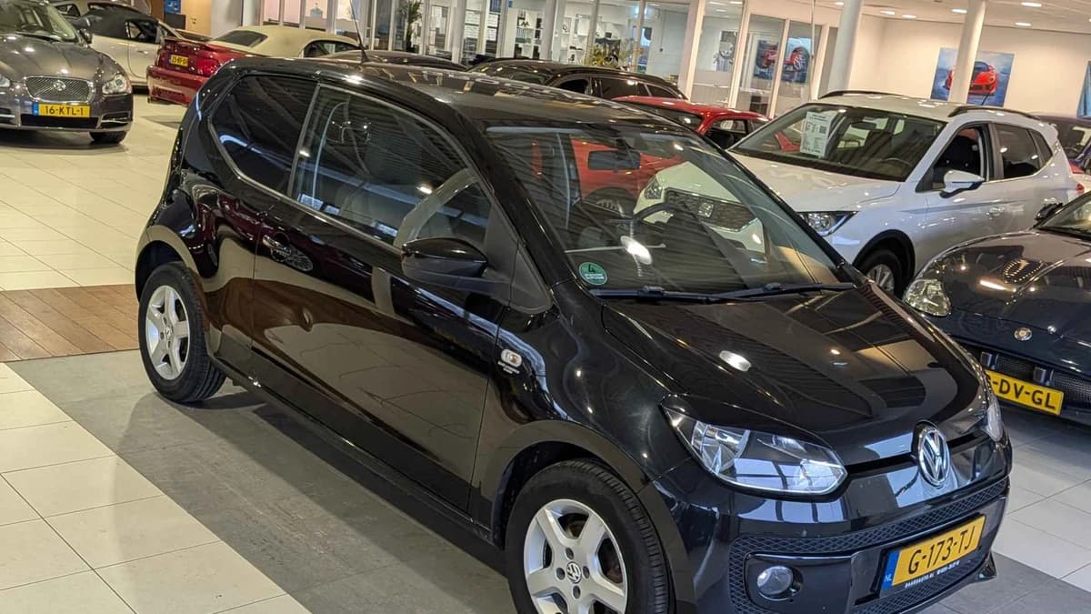 Volkswagen Up! — foto 1