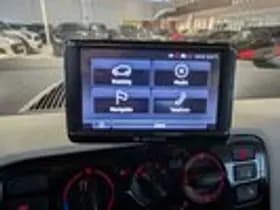 Volkswagen Up! thumbnail 12