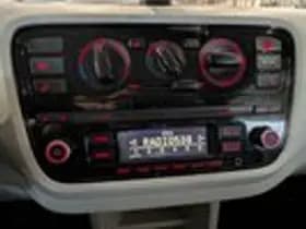 Volkswagen Up! thumbnail 14