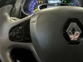 Renault Clio thumbnail 13