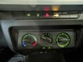 Škoda Fabia thumbnail 16