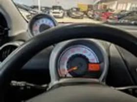 Peugeot 107 thumbnail 10