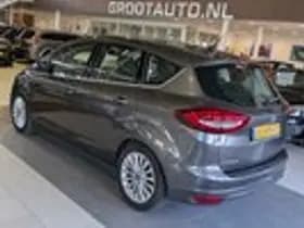 Ford C-Max thumbnail 3