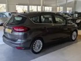Ford C-Max thumbnail 4