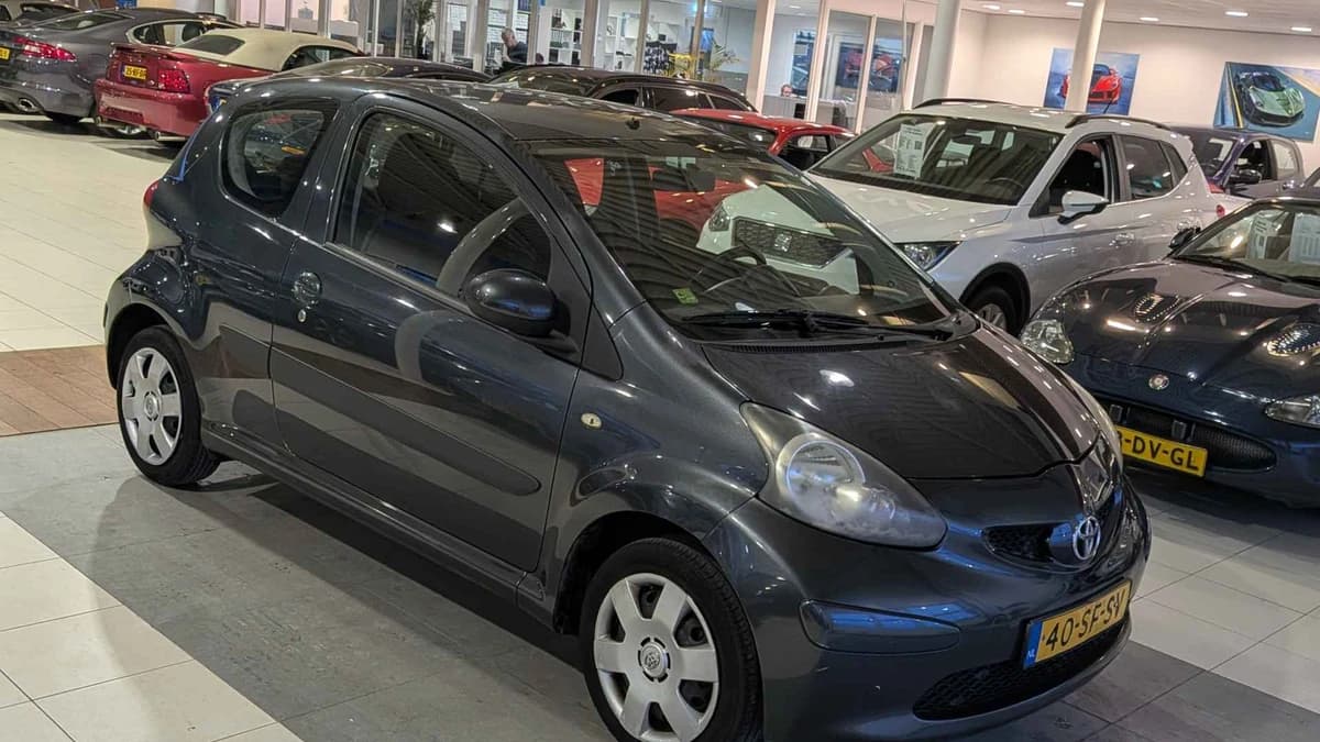 Toyota Aygo — foto 1