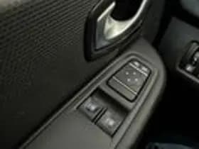 Renault Clio thumbnail 11