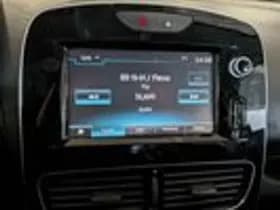 Renault Clio thumbnail 17