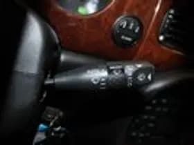 Jaguar XJR thumbnail 14