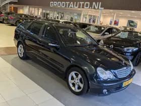 Mercedes-Benz C-Klasse thumbnail 1