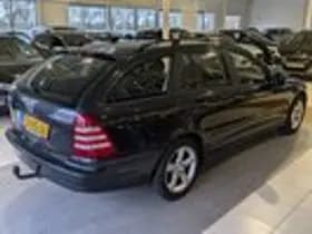 Mercedes-Benz C-Klasse thumbnail 4