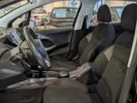 Peugeot 2008 thumbnail 6