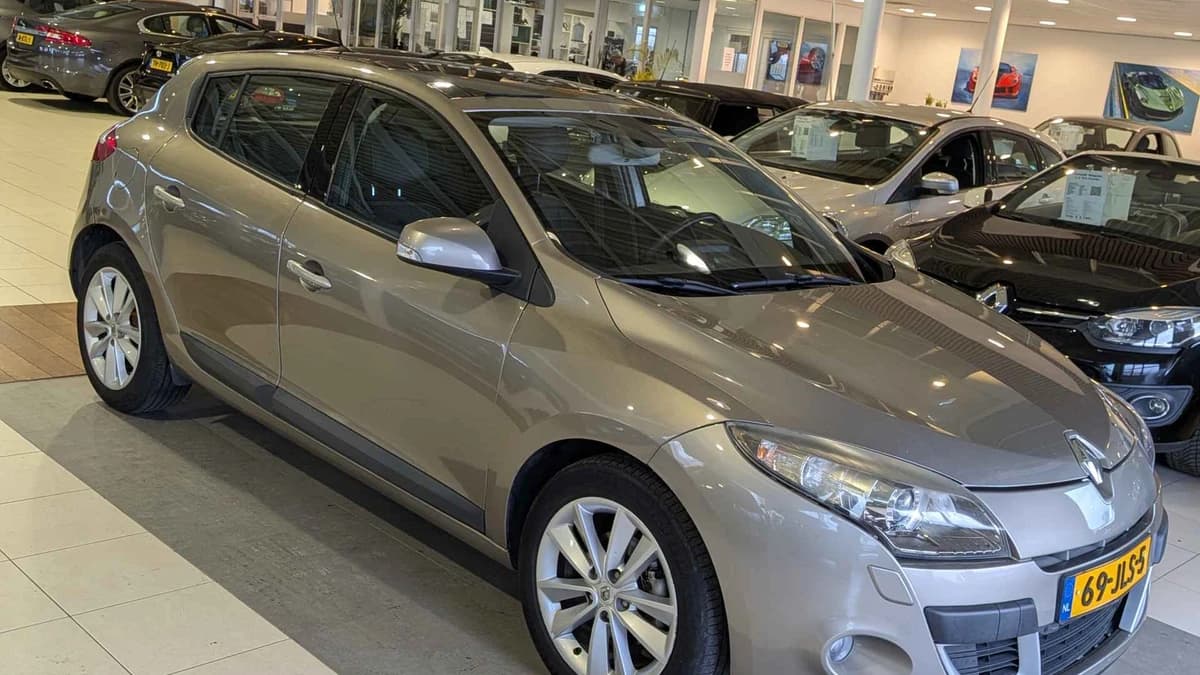 Renault Mégane — foto 1