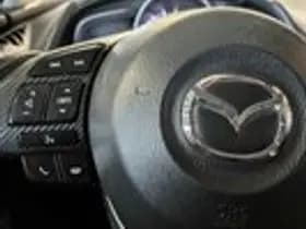 Mazda 2 thumbnail 13