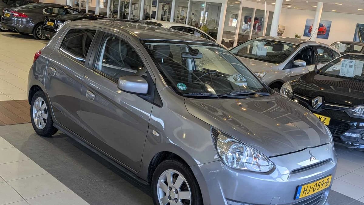 Mitsubishi Space Star — foto 1