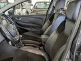 Renault Clio thumbnail 6