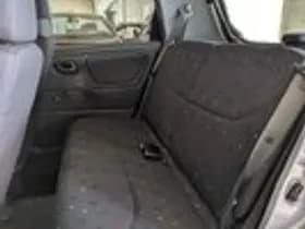 Suzuki Alto thumbnail 7