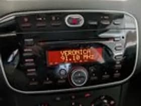 Fiat Punto thumbnail 14