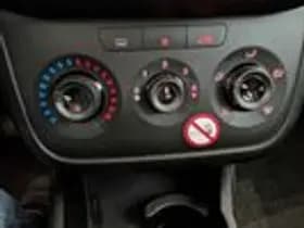 Fiat Punto thumbnail 15