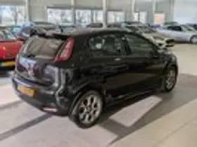 Fiat Punto thumbnail 4