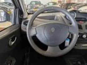 Renault Twingo thumbnail 10