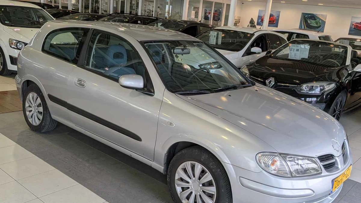 Nissan Almera — foto 1