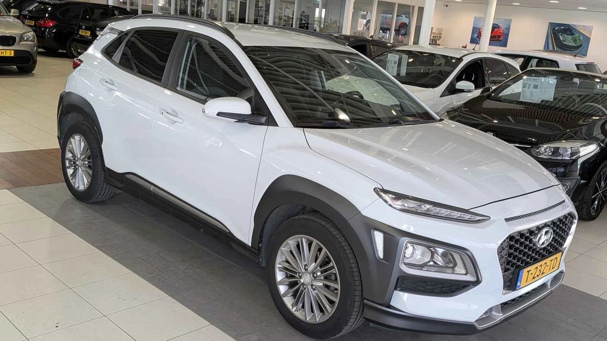 Hyundai Kona — foto 1
