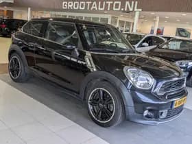 MINI Paceman