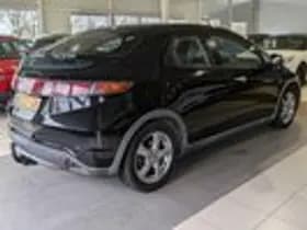 Honda Civic thumbnail 4