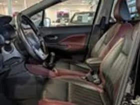 Nissan Micra thumbnail 6