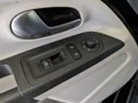 SEAT Mii thumbnail 12