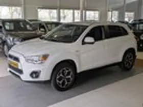 Mitsubishi ASX thumbnail 2