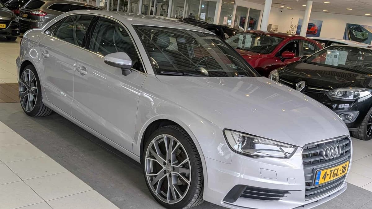 Audi A3 — foto 1