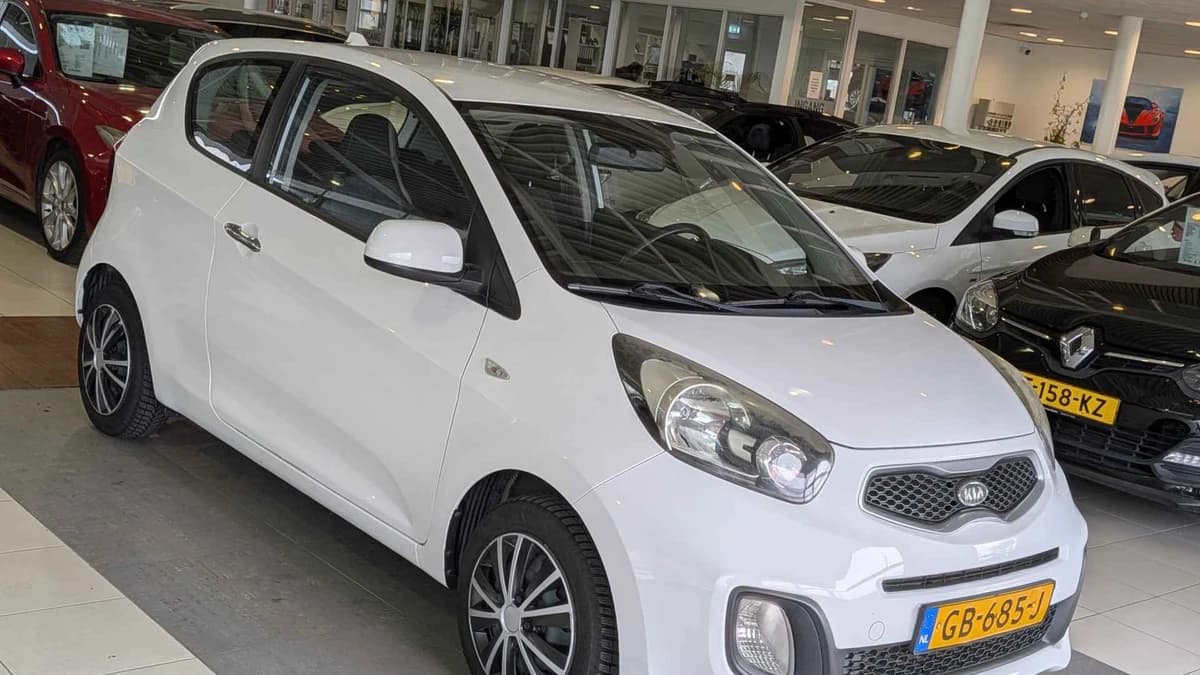 Kia Picanto — foto 1