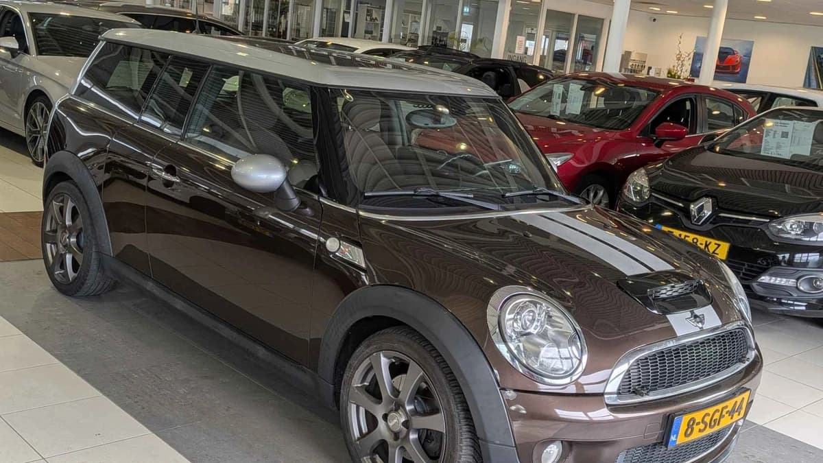 MINI Clubman — foto 1