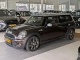 MINI Clubman thumbnail 2