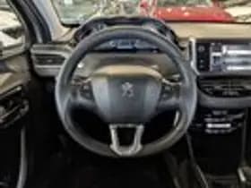 Peugeot 208 thumbnail 10
