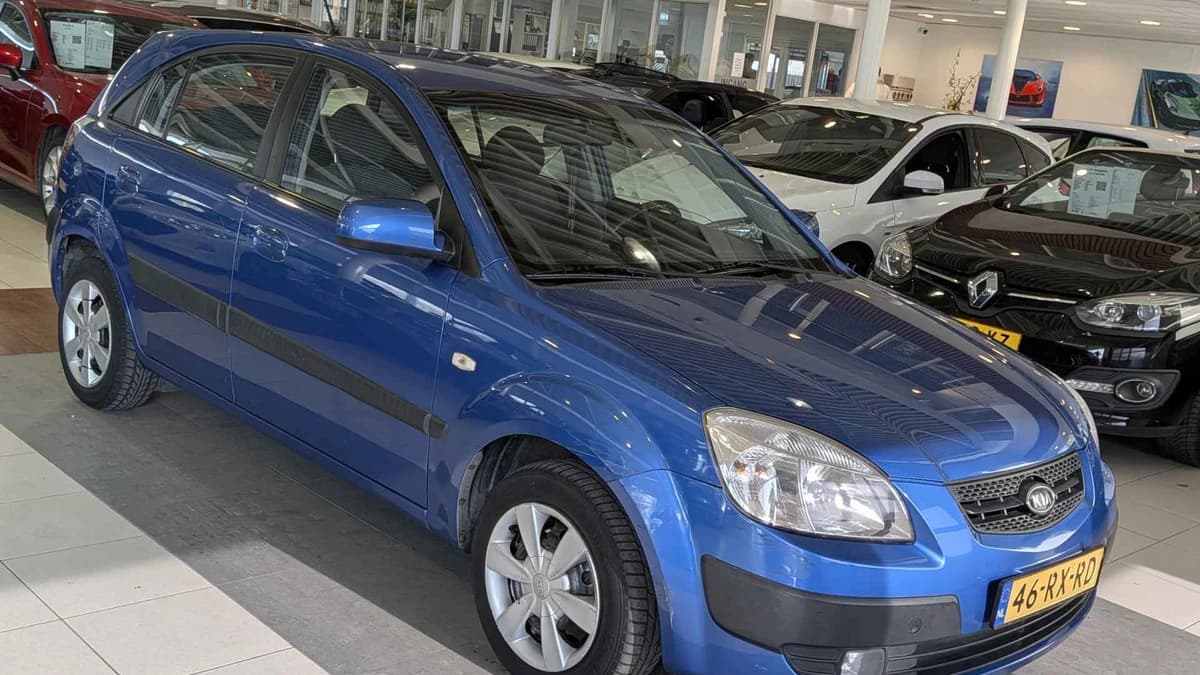 Kia Rio — foto 1