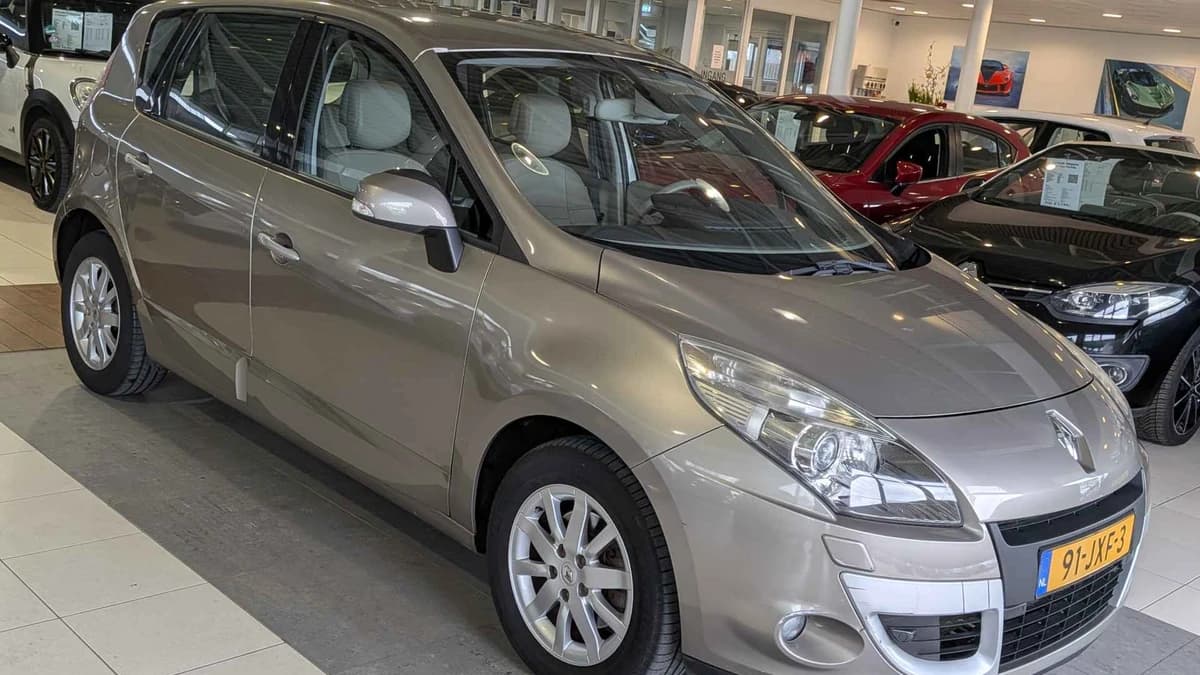 Renault Scénic — foto 1